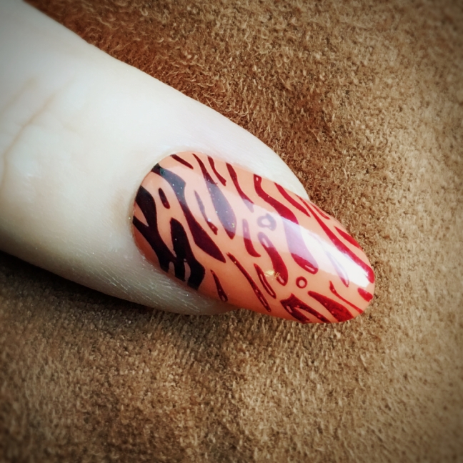Nail by Fee wallace, Shellac Shells in the Sand with Stamping Nail art